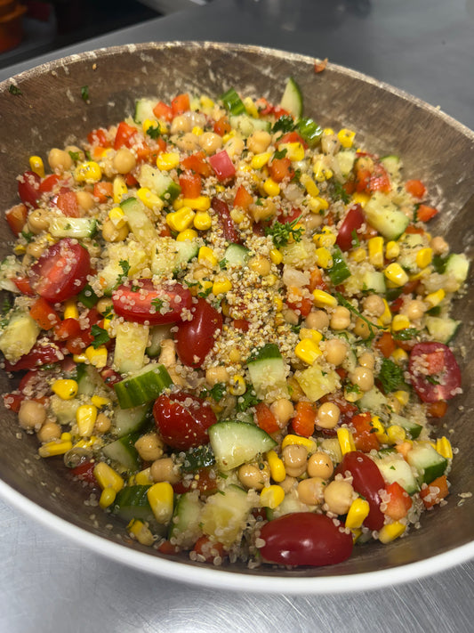 12 oz salad Fresh Fix Bowl