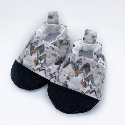 Earthy Mountain Baby Shoes (0-3m)