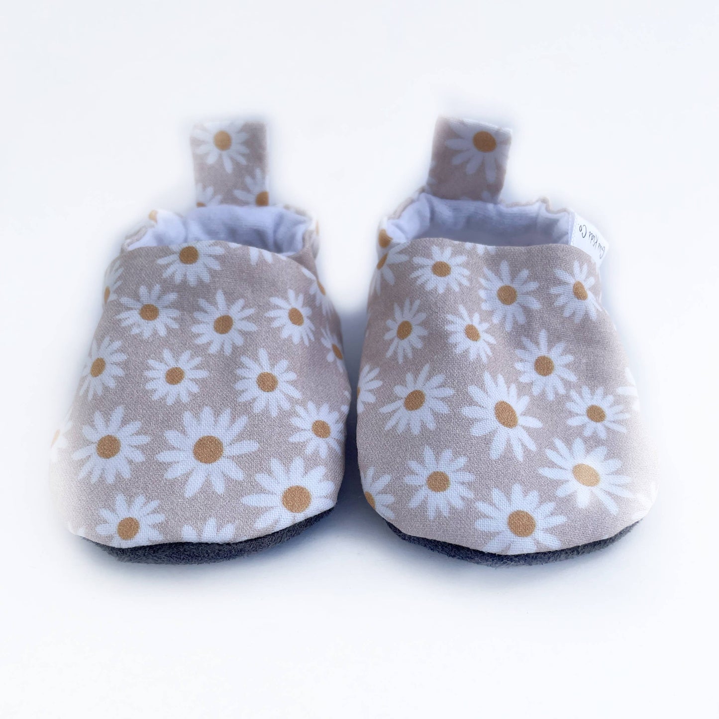 Daisy Baby Shoes: 3-6m / Faux Suede