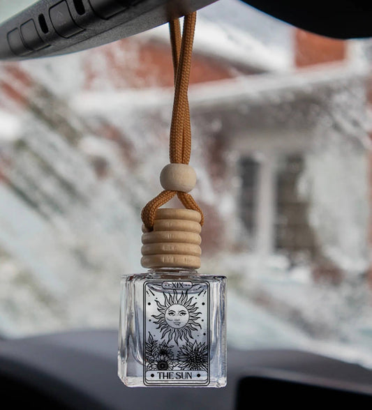 A Pleasant Thought - Tabacco and vanilla | CAR DIFFUSER