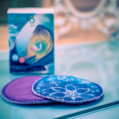 Nursing Pads with Breathable Waterproof Layer