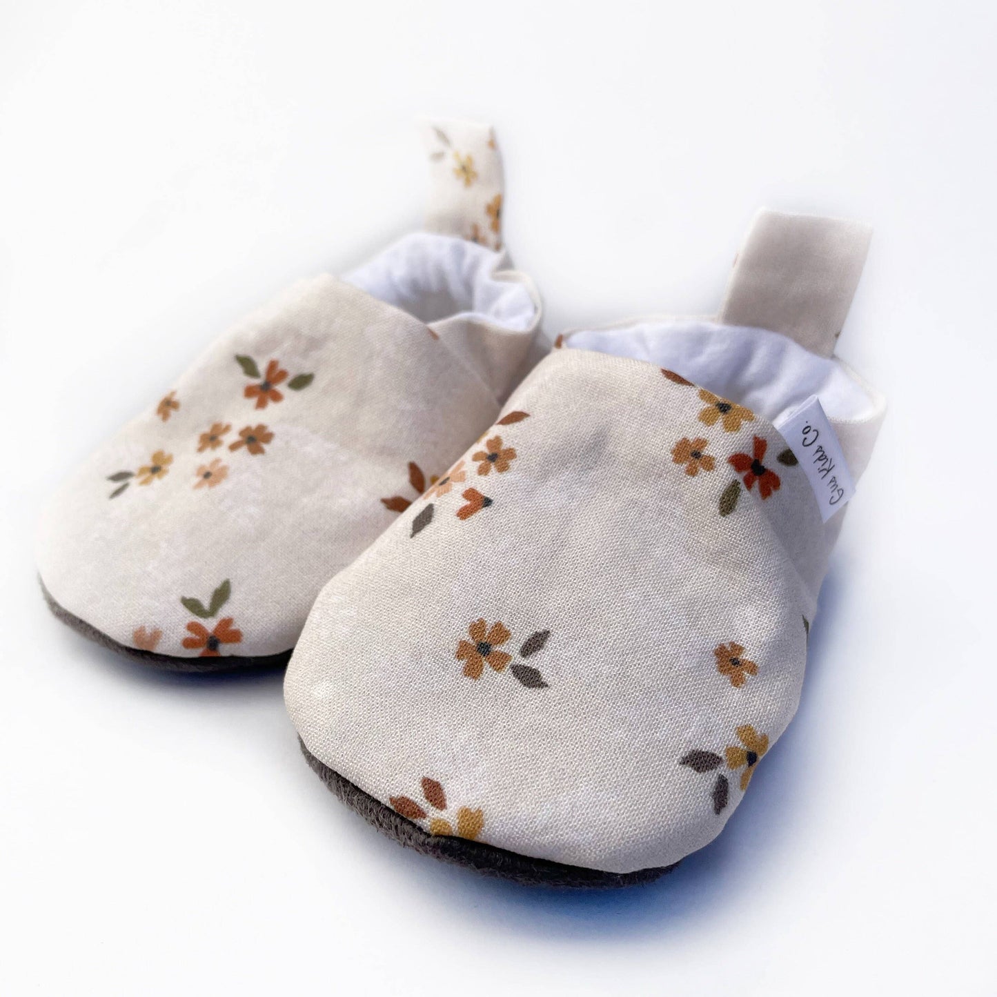 Gus Kids Co. - Dainty Floral Baby Shoes
